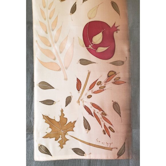 Edna Ron Hand painted Judaica Gift Bread Cover Shabat Shalom Challah Cover Silk - Picture 5 of 8